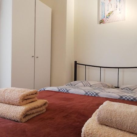 Sfiggos 54 Guest House Athens Ngoại thất bức ảnh