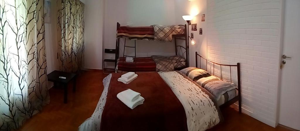 Sfiggos 54 Guest House Athens Ngoại thất bức ảnh